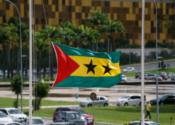 20. O Menor País do Mundo: Os Segredos de São Tomé e Príncipe