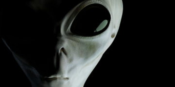 ET Bilu em 2023. Contato Alienígena